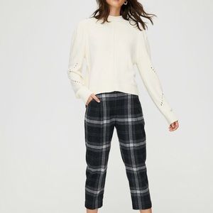 Aritzia Wilfred cream sweater